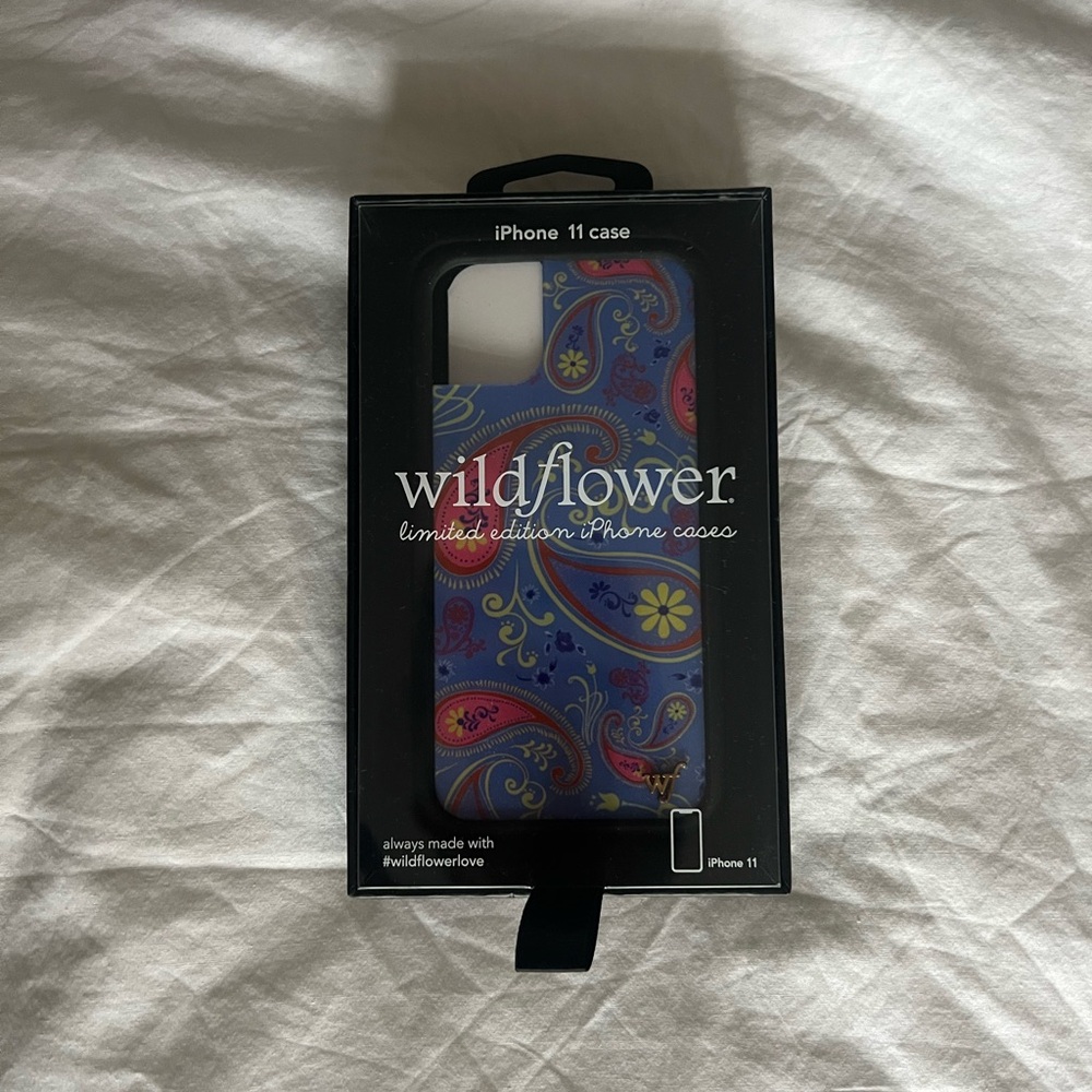 wildflower case sweet pea paisley iphone 11